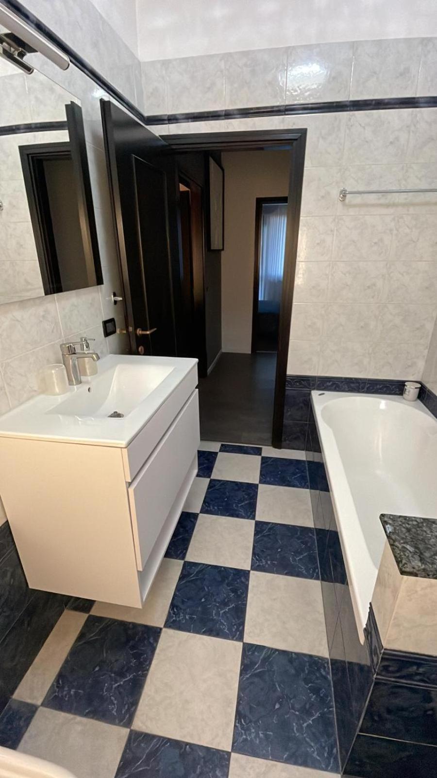 Cc Apartment Гориция Екстериор снимка