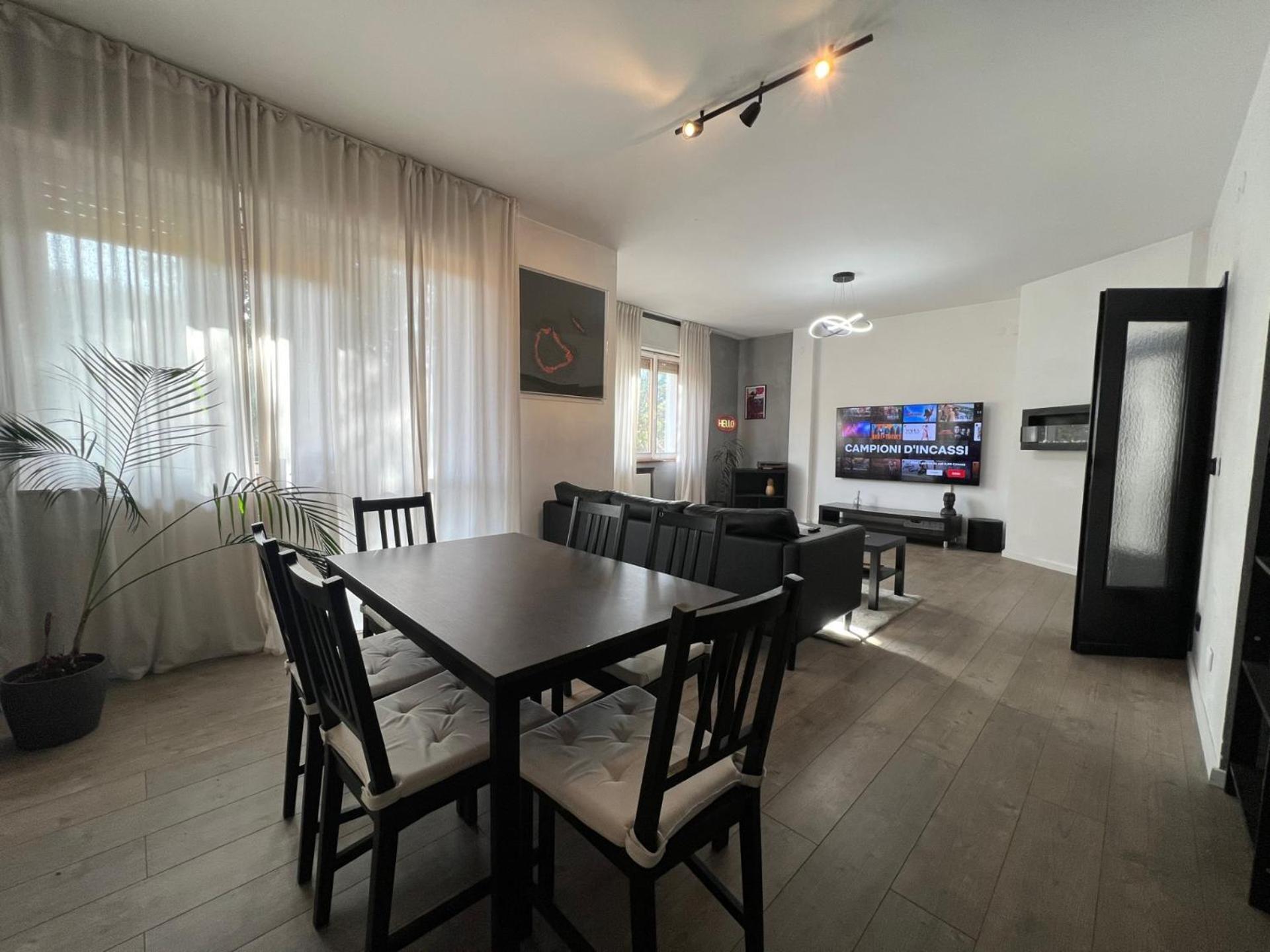 Cc Apartment Гориция Екстериор снимка